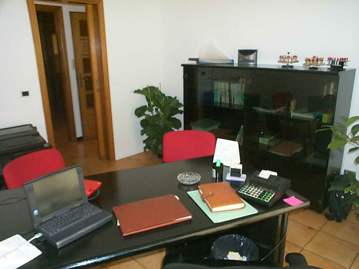 P0000652.jpg (234084 byte)